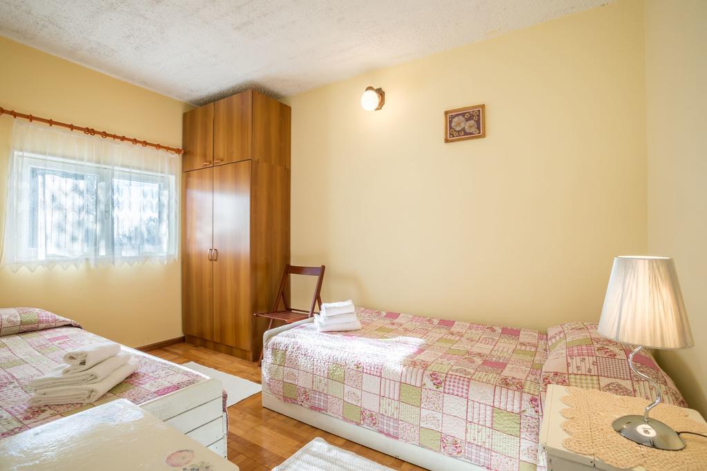 Apartment Srecko Vinišće Dış mekan fotoğraf